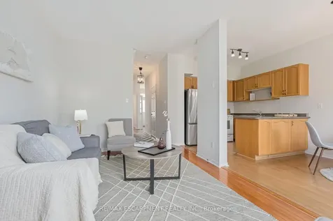 2393 Dalebrook Drive Oakville ON L6H 6K4