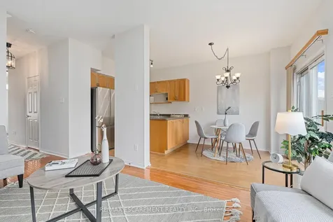 2393 Dalebrook Drive Oakville ON L6H 6K4