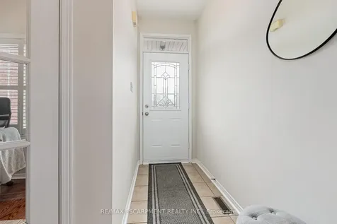 2393 Dalebrook Drive Oakville ON L6H 6K4