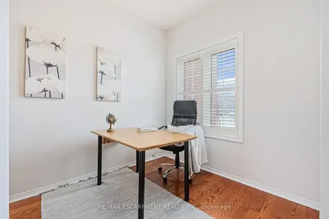 2393 Dalebrook Drive Oakville ON L6H 6K4