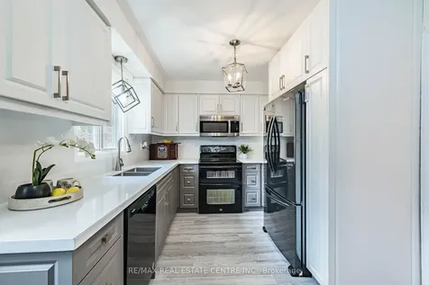 11 Kirkland Road Brampton ON L6V 2W5