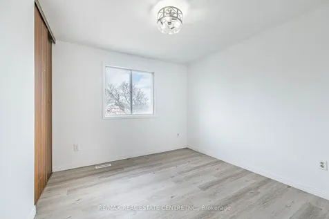 11 Kirkland Road Brampton ON L6V 2W5