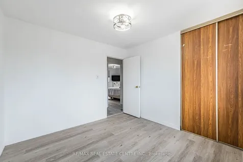11 Kirkland Road Brampton ON L6V 2W5