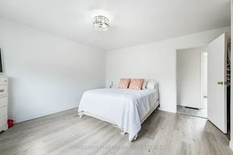 11 Kirkland Road Brampton ON L6V 2W5