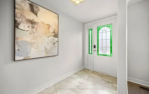 1207 Pinegrove Road Oakville ON L6L 2W8