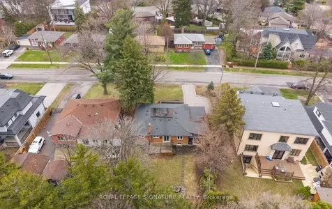 1207 Pinegrove Road Oakville ON L6L 2W8