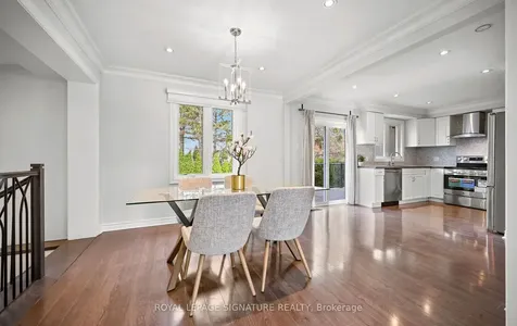 1207 Pinegrove Road Oakville ON L6L 2W8