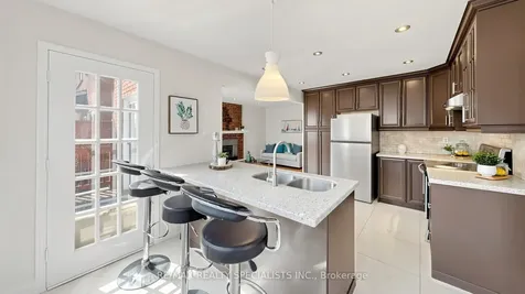 59 Sunforest Drive Brampton ON L6Z 2W7