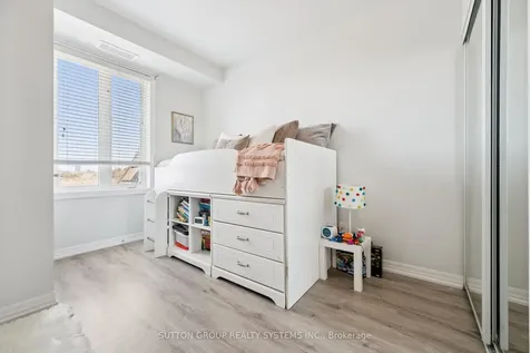 245 Dalesford Road Toronto ON M8Y 4H7