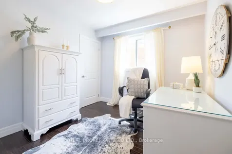 272 Oriole Court Milton ON L9T 3R4
