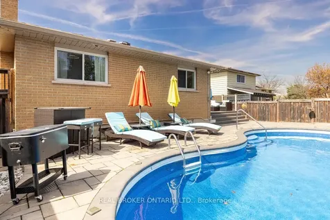 272 Oriole Court Milton ON L9T 3R4
