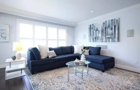 272 Oriole Court Milton ON L9T 3R4