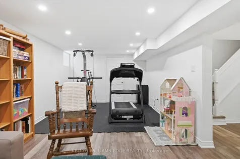 314 Lakeview Avenue Burlington ON L7N 1Z1