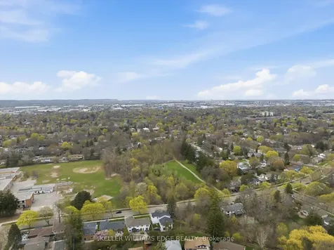314 Lakeview Avenue Burlington ON L7N 1Z1
