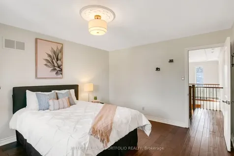 4 Neiltree Court Toronto ON M9C 5C3