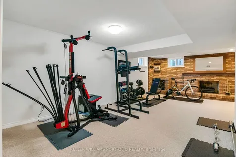 4 Neiltree Court Toronto ON M9C 5C3