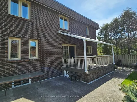 4 Neiltree Court Toronto ON M9C 5C3