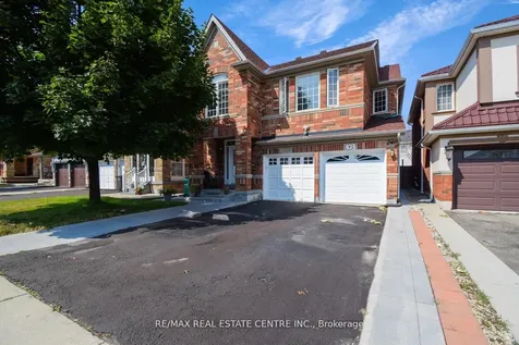 103 Botavia Downs Drive Brampton ON L7A 3P6