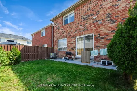 103 Botavia Downs Drive Brampton ON L7A 3P6