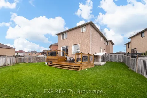 7 Flaming Oak Court Brampton ON L6Y 4G5