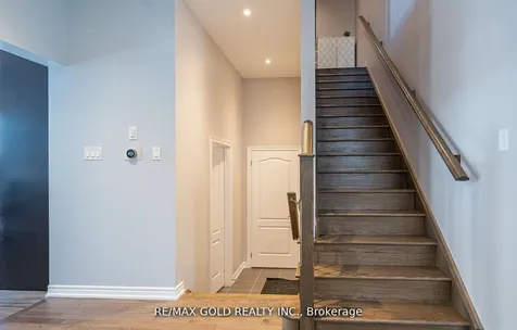 10 Spokanne Street Brampton ON L6R 4A2