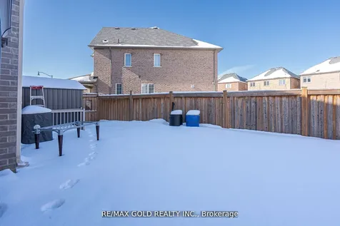 10 Spokanne Street Brampton ON L6R 4A2