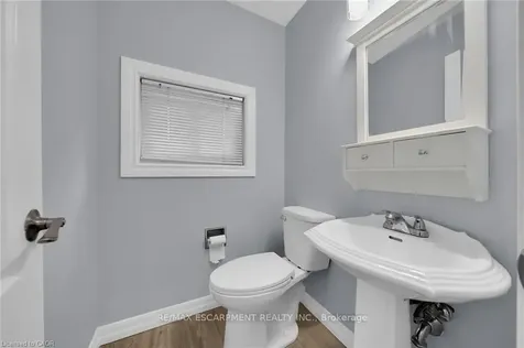 451 Woodview Road Burlington ON L7N 2Z9