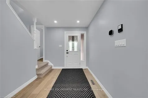 451 Woodview Road Burlington ON L7N 2Z9