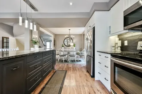 2485 Newport Street Burlington ON L7M 3X7