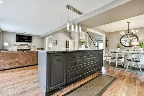 2485 Newport Street Burlington ON L7M 3X7