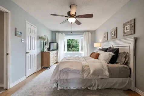 2485 Newport Street Burlington ON L7M 3X7