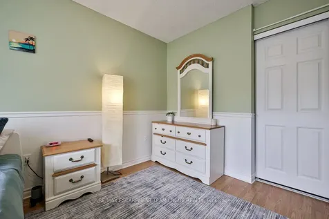 2485 Newport Street Burlington ON L7M 3X7