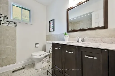 2485 Newport Street Burlington ON L7M 3X7