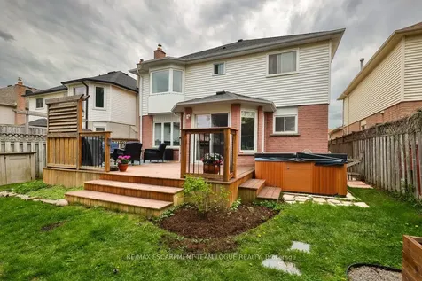 2485 Newport Street Burlington ON L7M 3X7