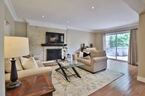1115 Talka Court Mississauga ON L5C 1B1