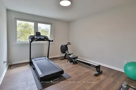 1115 Talka Court Mississauga ON L5C 1B1