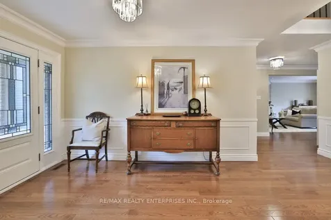 1115 Talka Court Mississauga ON L5C 1B1