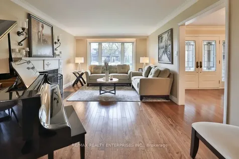 1115 Talka Court Mississauga ON L5C 1B1
