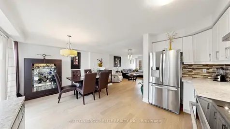 6406 Sapling Trail Mississauga ON L5N 7A4