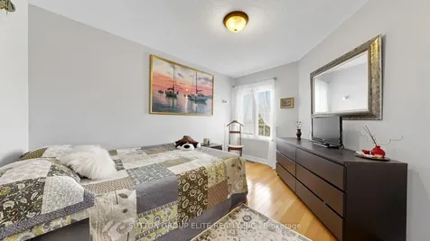 6406 Sapling Trail Mississauga ON L5N 7A4