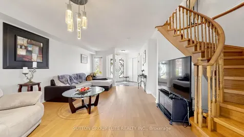 6406 Sapling Trail Mississauga ON L5N 7A4