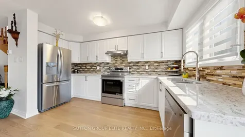 6406 Sapling Trail Mississauga ON L5N 7A4