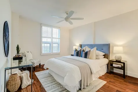100 Quebec Avenue Toronto ON M6P 4B8