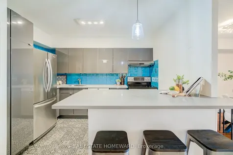 100 Quebec Avenue Toronto ON M6P 4B8