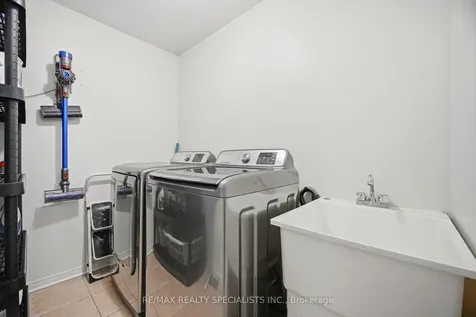 44 Galtee Road Brampton ON L6X 0J5