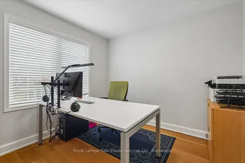 2347 Hollybrook Drive Oakville ON L6M 4T6
