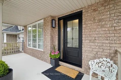 2347 Hollybrook Drive Oakville ON L6M 4T6