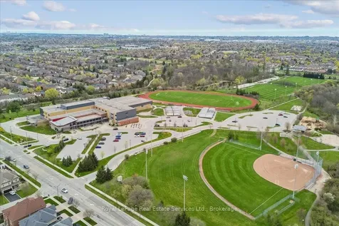 2347 Hollybrook Drive Oakville ON L6M 4T6