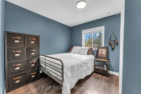 135 Poplar Avenue Halton Hills ON L7J 2E3