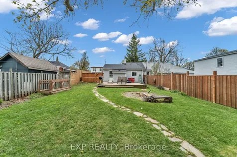 135 Poplar Avenue Halton Hills ON L7J 2E3